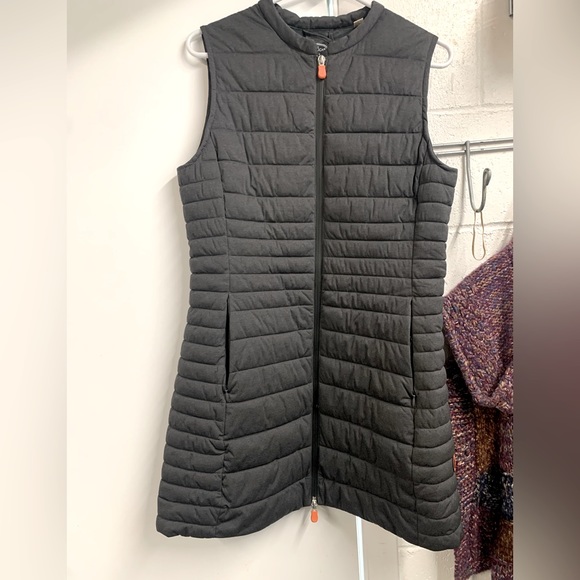 Save the Duck Vest - Picture 1 of 4